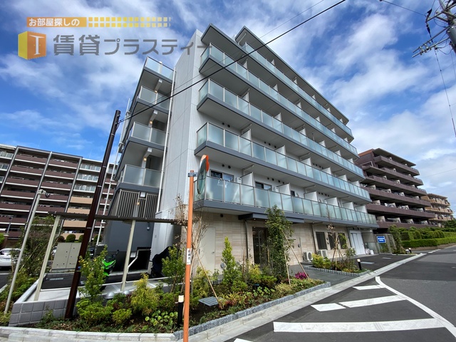 建物外観　高台立地！静かな環境に佇む。。。