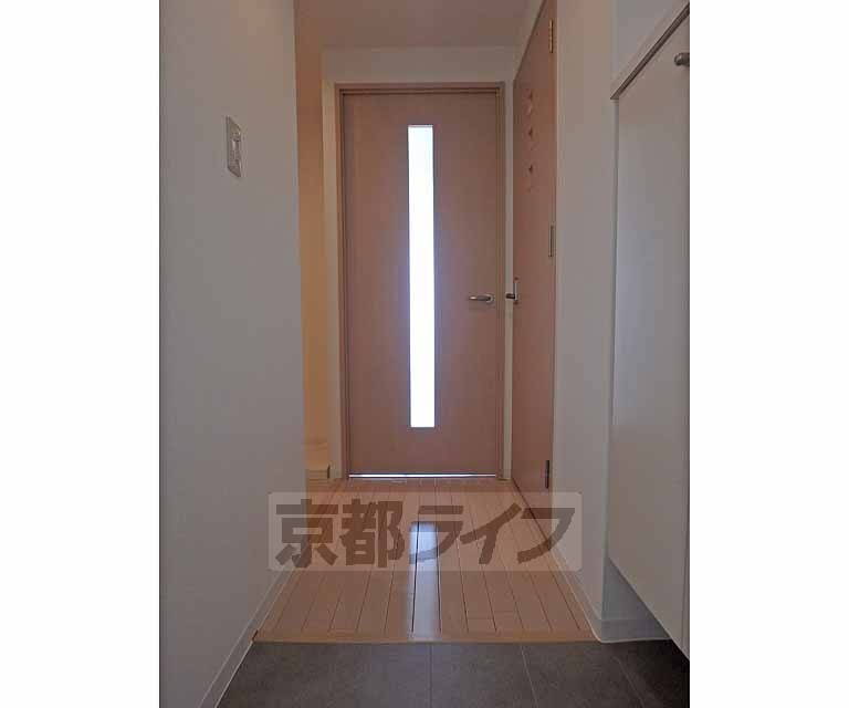 その他部屋・スペース　玄関から見たところです。