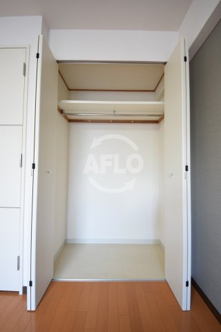 収納　ユーカ心斎橋東　クローゼット
