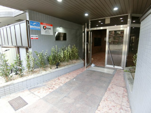 エントランス　詳細は、RISUMO江坂本店→06-6155-7137まで♪