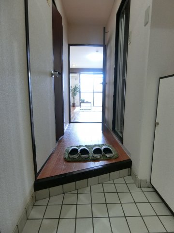 玄関　詳細は、RISUMO江坂本店→06-6155-7137まで♪