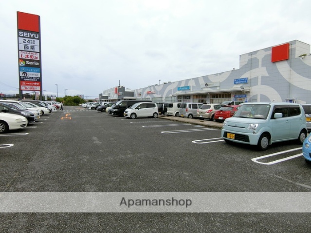 スーパー　西友沼津店（スーパー）まで724m