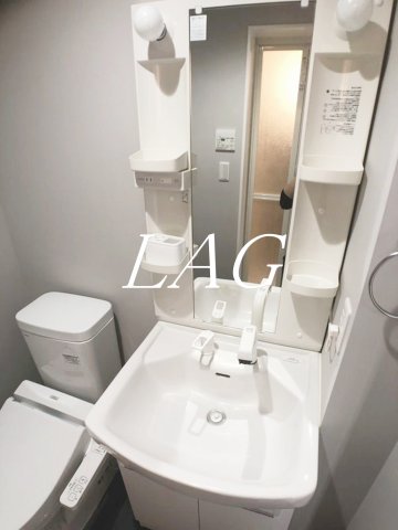 洗面設備　洗面台です。