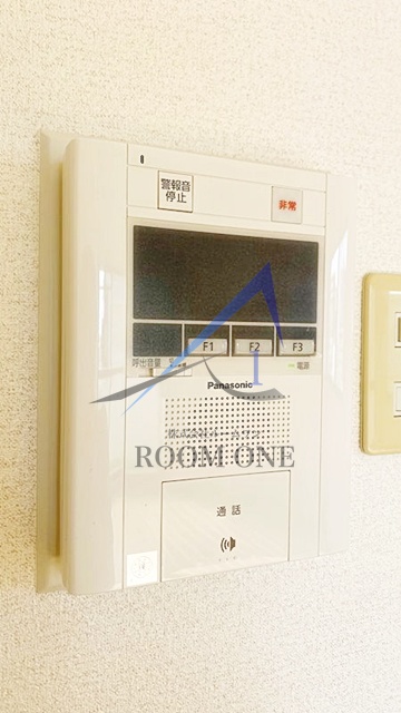 セキュリティ　モニター付インターホンです。