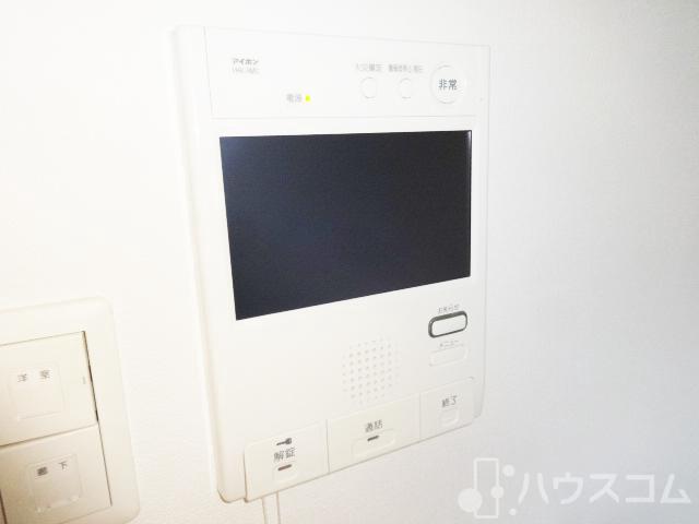 セキュリティ　顔の見える安心のオートロック付きです。