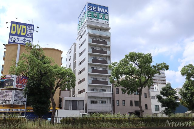 建物外観　外観は落ち着いています