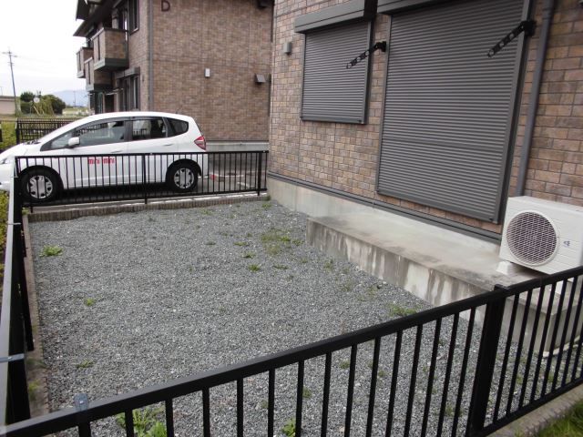 バルコニー　１階は専用庭