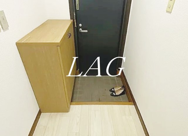 玄関　玄関です。