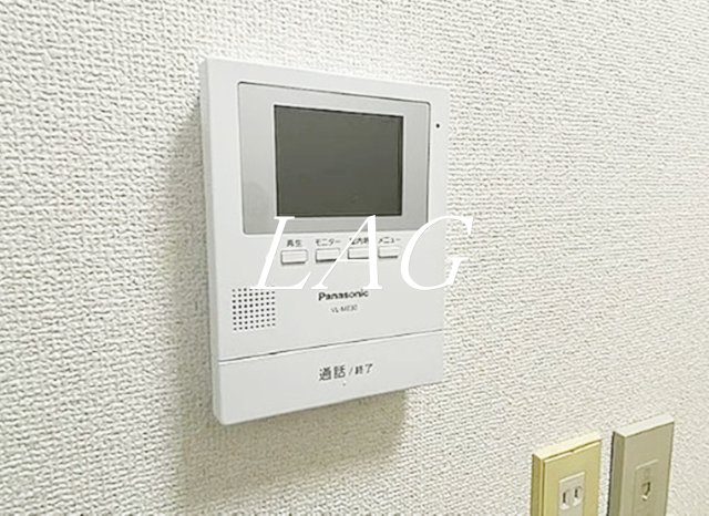 セキュリティ　モニター付きインターホンです。