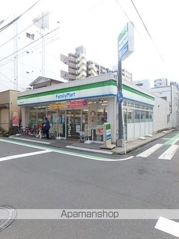 コンビニ　ファミリーマート横浜新川町店（コンビニ）まで371m