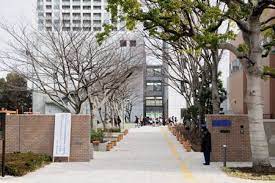 小学校　港区立港南小学校（小学校）まで463m