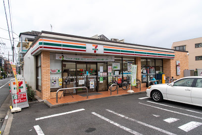コンビニ　セブンイレブン 練馬関町東2丁目店（コンビニ）まで193m