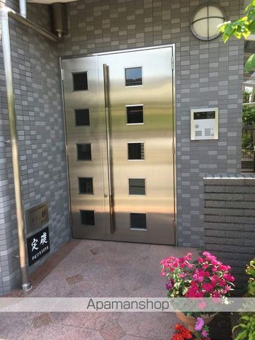 阪急京都線 富田駅 徒歩7分 4階建 築22年の外観写真