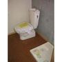 トイレ　トイレ全体写真