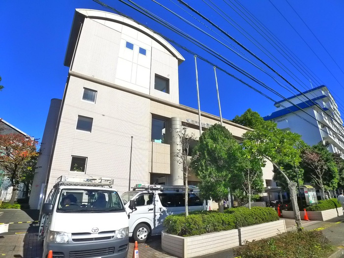 図書館　西葛西図書館（図書館）まで371m