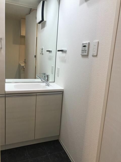 洗面設備　洗面所です