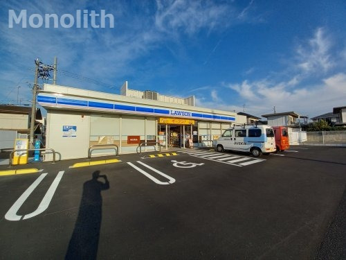 コンビニ　ローソン泉大津曽根町３丁目店（コンビニ）まで593m
