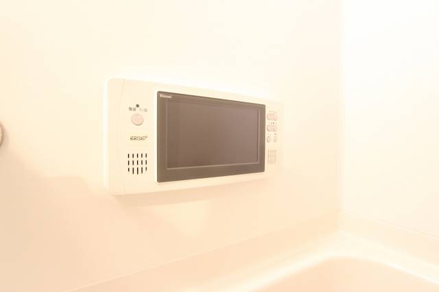 その他　お風呂でテレビが見られます