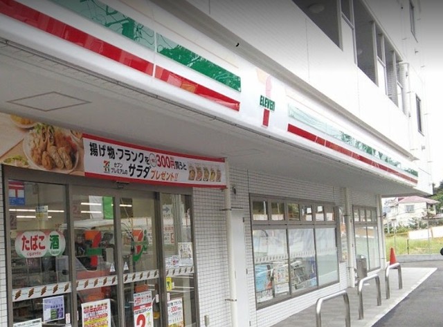 コンビニ　セブンイレブン 横浜西大口店（コンビニ）まで482m