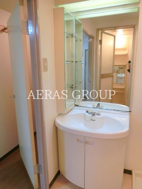 洗面設備　別部屋　参考写真