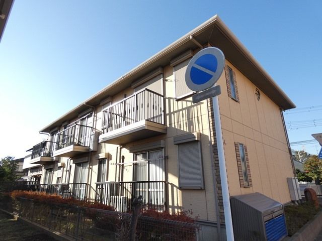 建物外観　閑静な住宅街の立地です