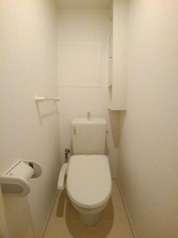 トイレ　ゆったりとした空間のトイレです