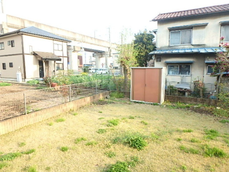 庭　図面と現状に相違がある場合には現状を優先