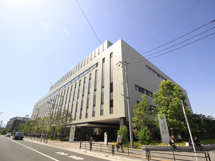 病院　日本医科大学病院（病院）まで300m