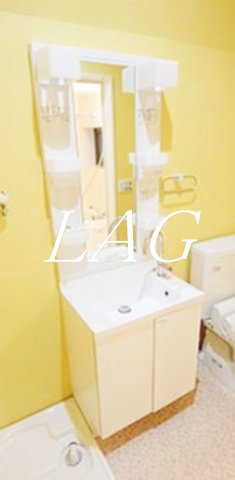 洗面設備　独立洗面台です。