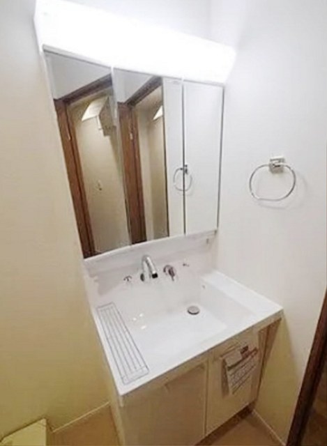 洗面設備　別部屋同仕様タイプ
