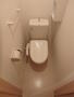 トイレ　ウォシュレット完備のトイレです。