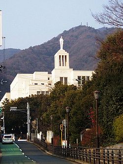 高校・高専　神戸海星女子学院（高校・高専）まで536m