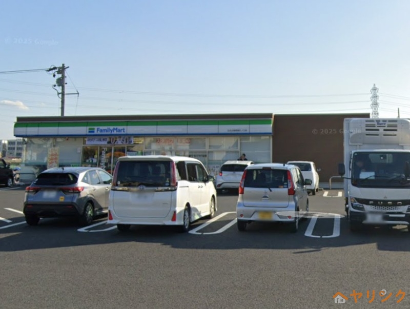 コンビニ　ファミリーマート北名古屋徳重杁ノ口店（コンビニ）まで1472m