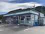 コンビニ　ファミリーマート 千曲あんずの里店（コンビニ）まで610m