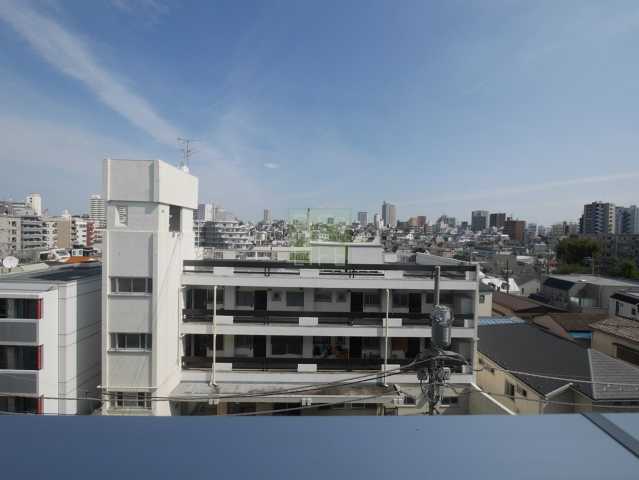 眺望　ガーデン東新宿