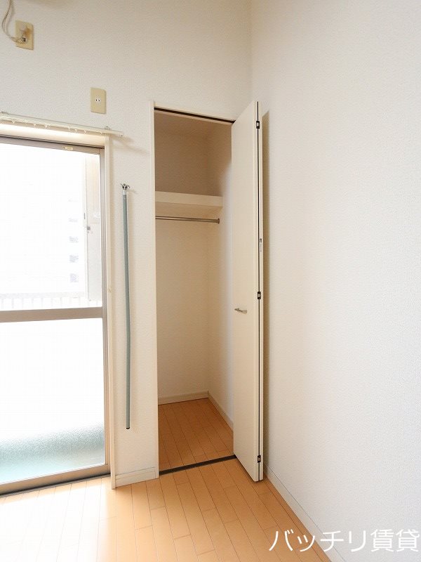 収納　同型タイプの為、現状を優先いたします。
