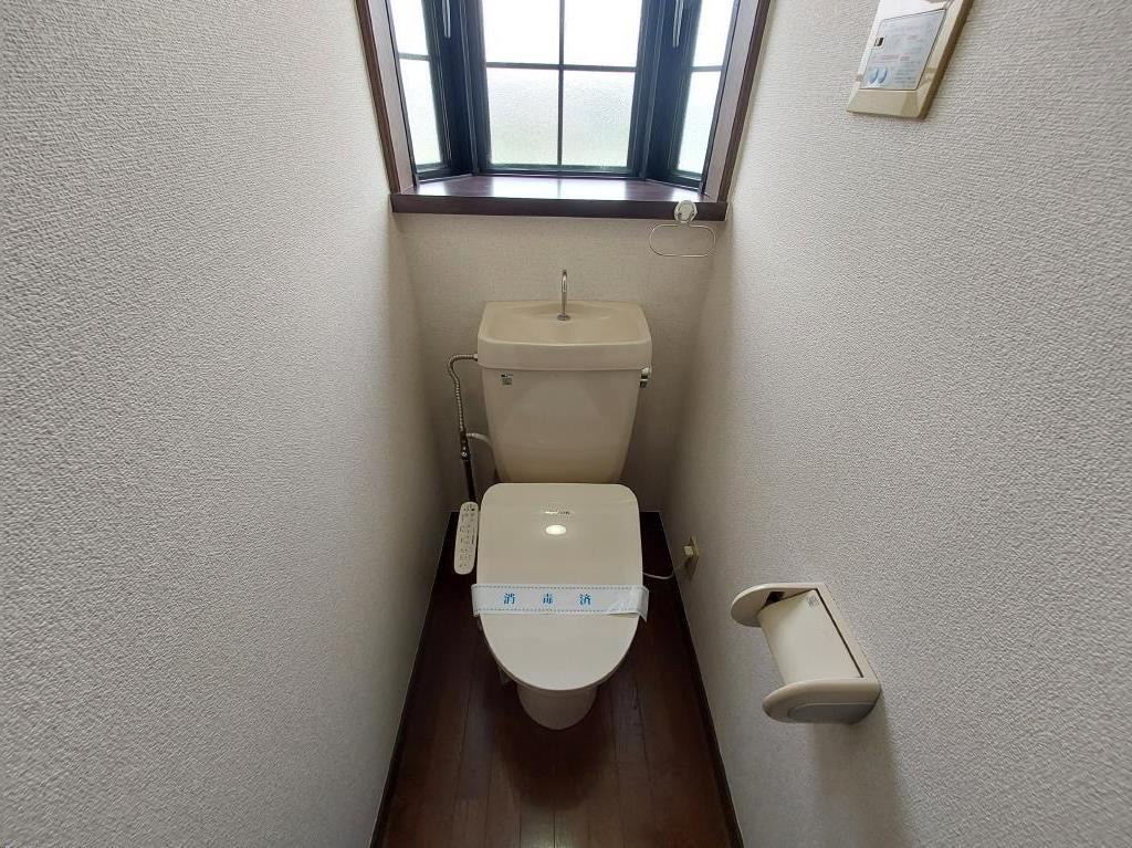 ホワイトキャッスル富田のトイレ写真