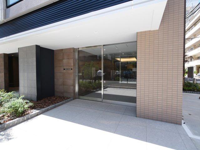 建物外観　落ち着いた雰囲気の外観です