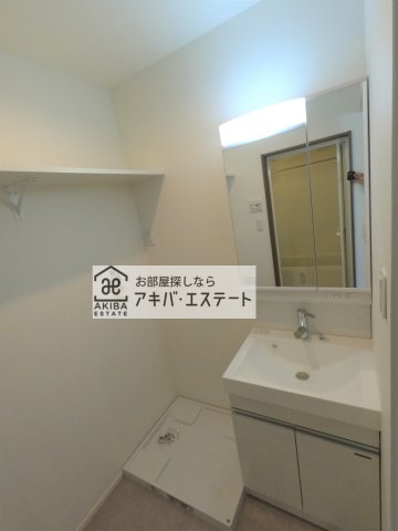 洗面設備　同一仕様写真