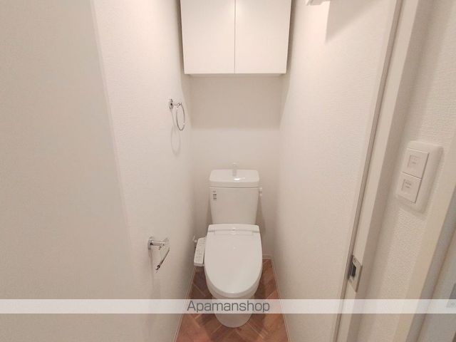 地下鉄谷町線 谷町六丁目駅 徒歩9分 12階建 築4年のトイレ写真