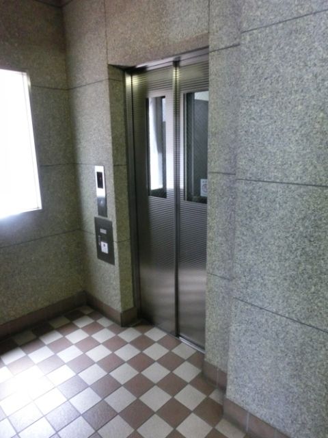 その他　★エレベーター付き★