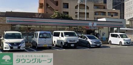 コンビニ　セブンイレブン町田街道鶴間店（コンビニ）まで560m