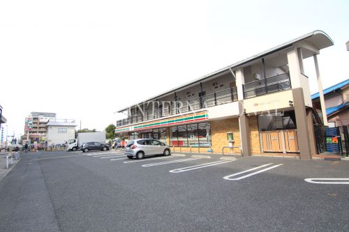 コンビニ　セブンイレブン・足立舎人２丁目店（コンビニ）まで742m