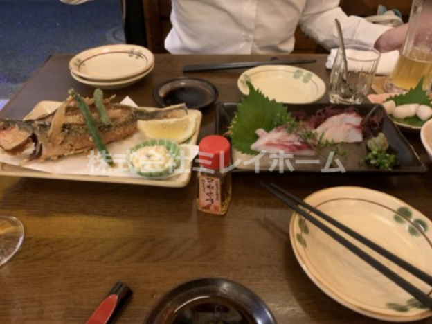 飲食店　壷屋（飲食店）まで232m