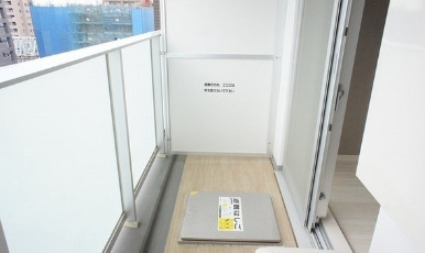 バルコニー　※別部屋の参考写真です。
