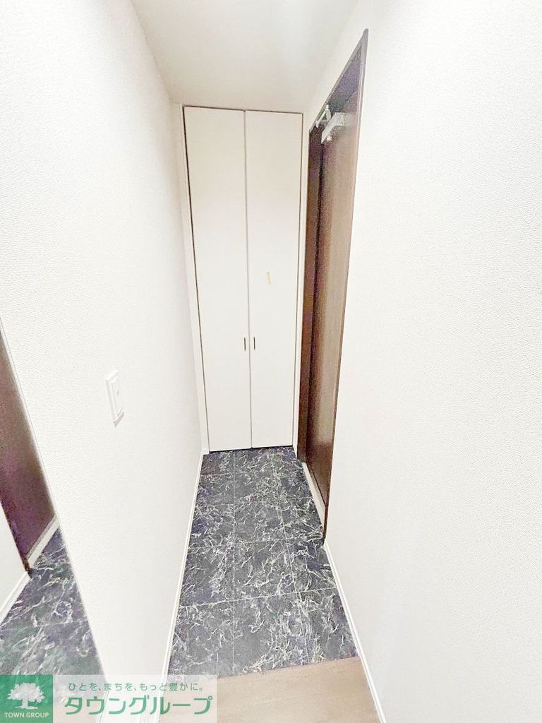 MOKK BASEの玄関写真
