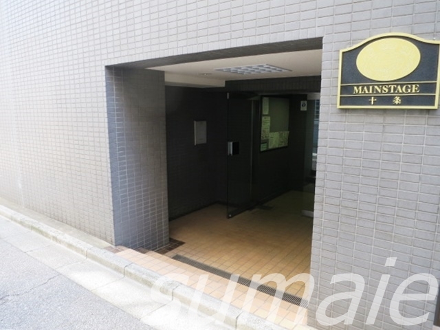 エントランス　マンションの入口です☆ミ