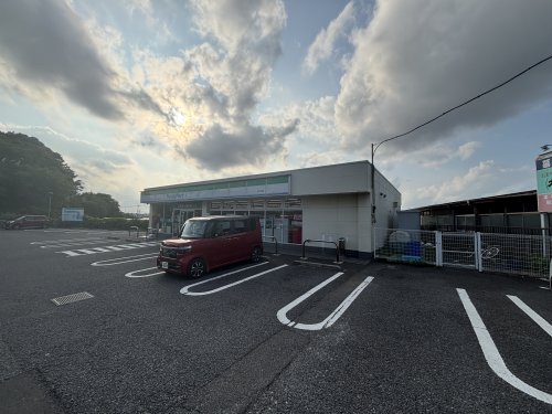コンビニ　ファミリーマート柏大井店（コンビニ）まで2003m