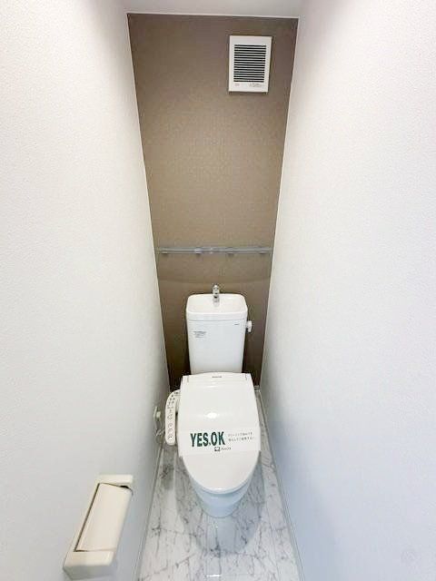 トイレ　別号室参考写真