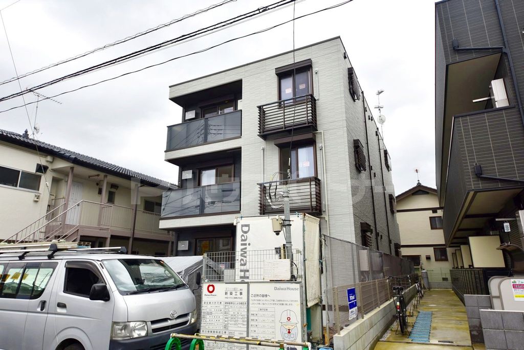 三郷1丁目D-ROOMの外観写真